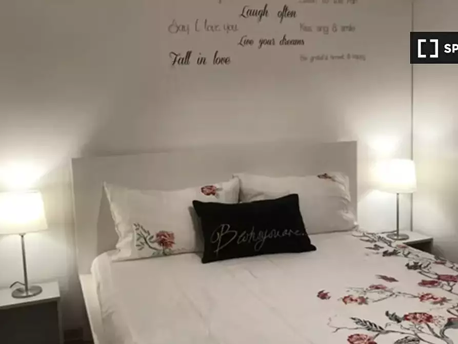 Immagine 1 di Camera condivisa in affitto  in Corso Massimo d'Azeglio a Torino