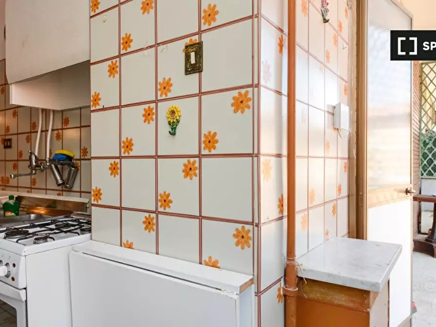 Immagine 9 di Camera condivisa in affitto  in Lungotevere Dante, 00146 Roma RM, Italy a Roma