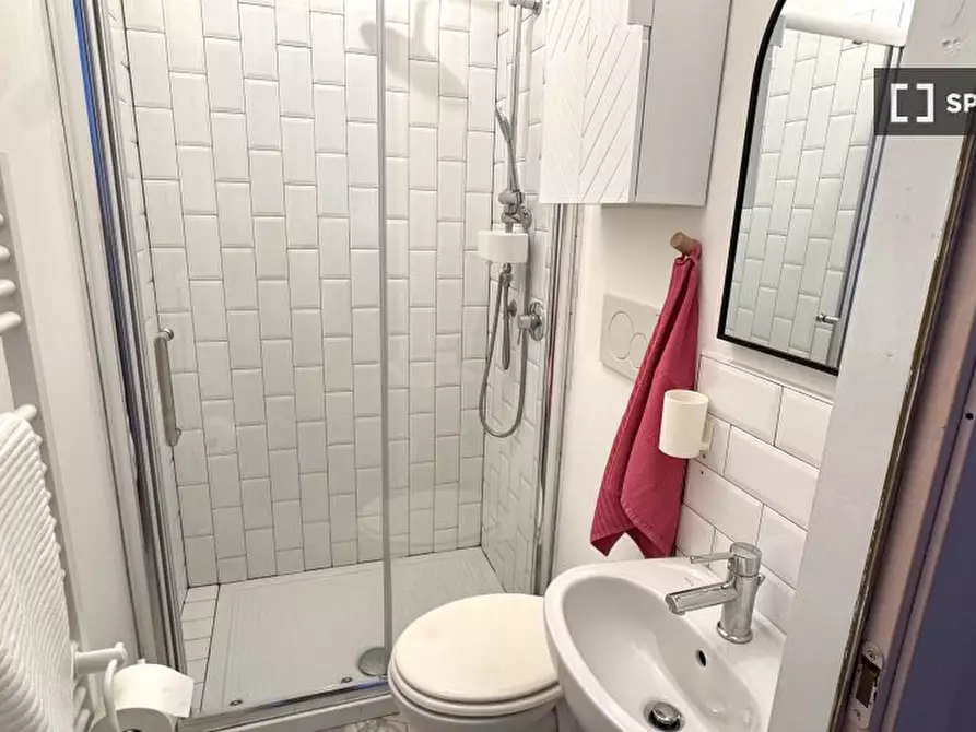 Immagine 5 di Camera condivisa in affitto  in Via Monte Rosa a Torino