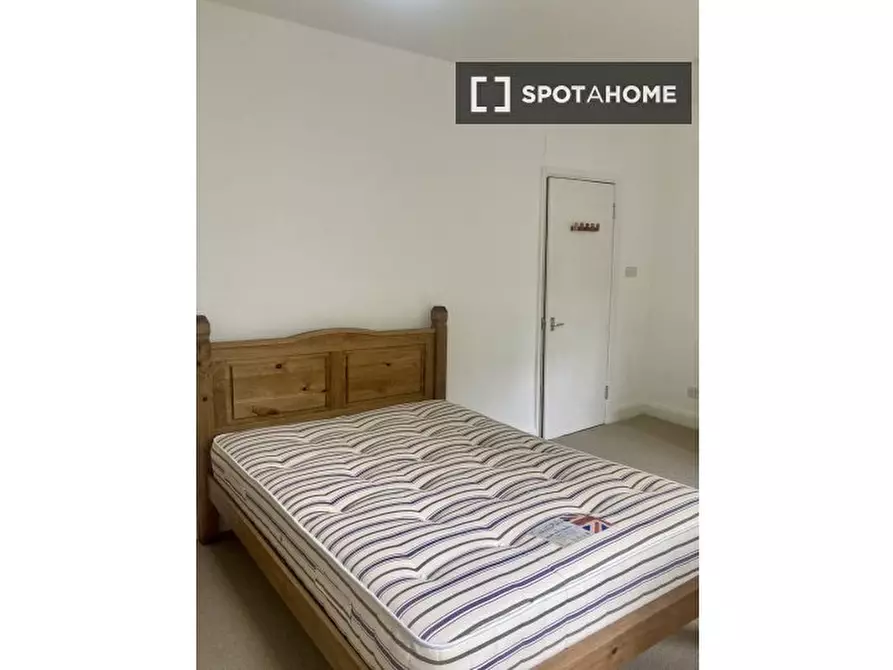 Immagine 14 di Appartamento in affitto  in Wansey St a Camberwell