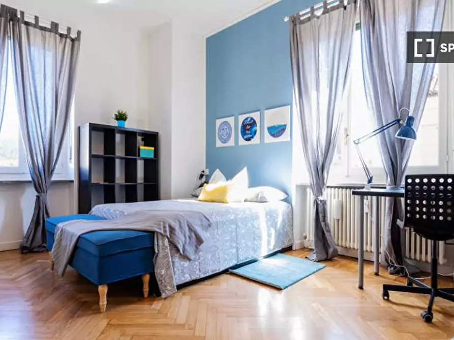 Immagine 2 di Camera condivisa in affitto  in Via Delle Rosine a Torino