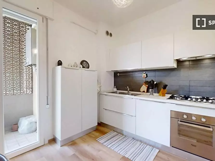 Immagine 4 di Camera condivisa in affitto  in VIA cosme tura a Padova