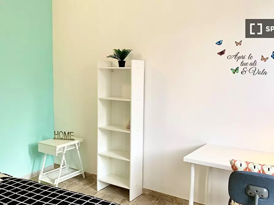 Immagine 5 di Camera condivisa in affitto  in VIALE F. REDI a Firenze