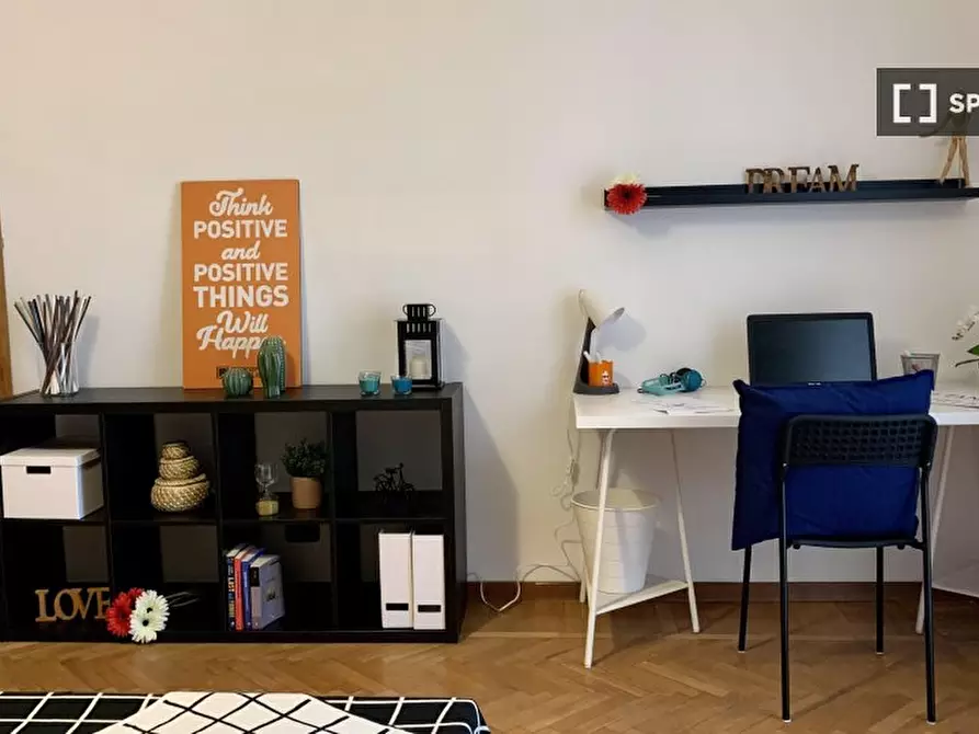 Immagine 4 di Camera condivisa in affitto  in Via Caraglio a Torino