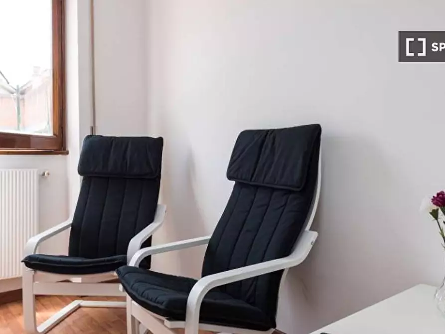 Immagine 19 di Camera condivisa in affitto  in Via Nocera Umbra a Roma