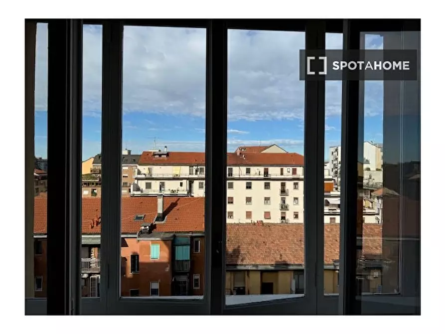 Immagine 4 di Camera condivisa in affitto  in Piazza Irnerio a Milano