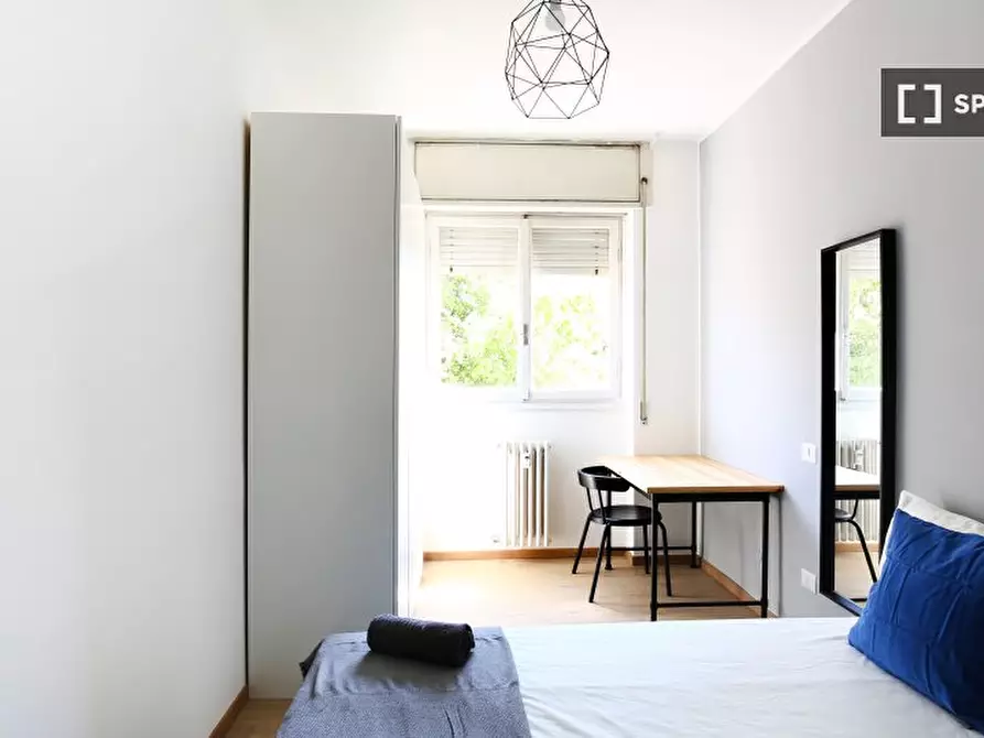 Immagine 2 di Camera condivisa in affitto  in Via Carlo Marx a Milano