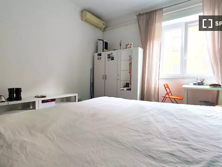 Immagine 3 di Camera condivisa in affitto  in Via Oreste Tommasini, 00162 Roma RM, Italy a Roma