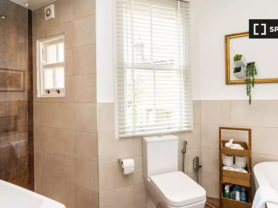 Immagine 12 di Appartamento in affitto  in Benson Rd a Lewisham