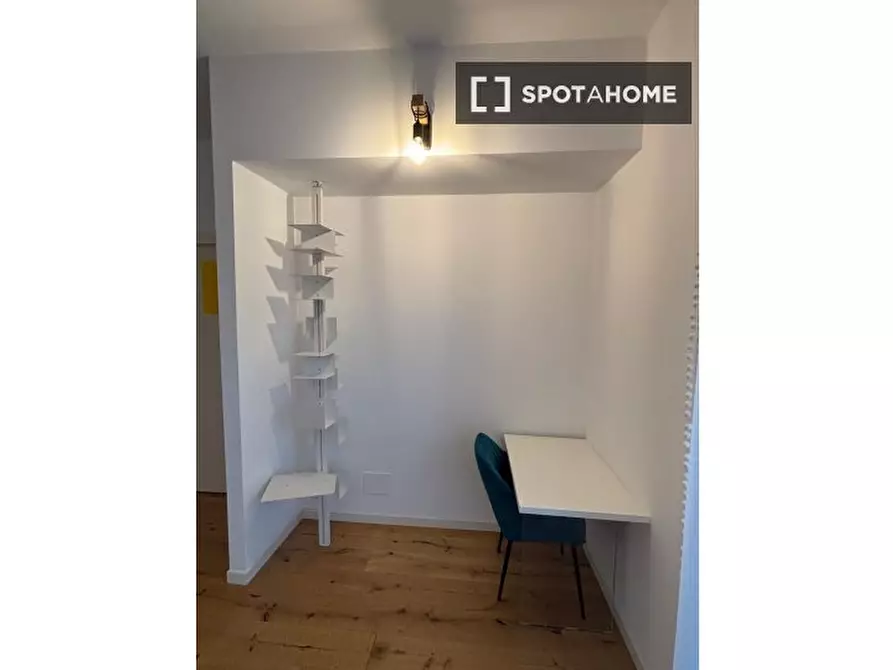 Immagine 2 di Appartamento in affitto  in Piazzale Segrino a Milano