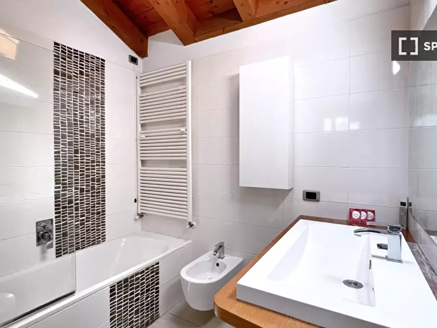 Immagine 15 di Appartamento in affitto  in Via Giuseppe Ceneri a Bologna