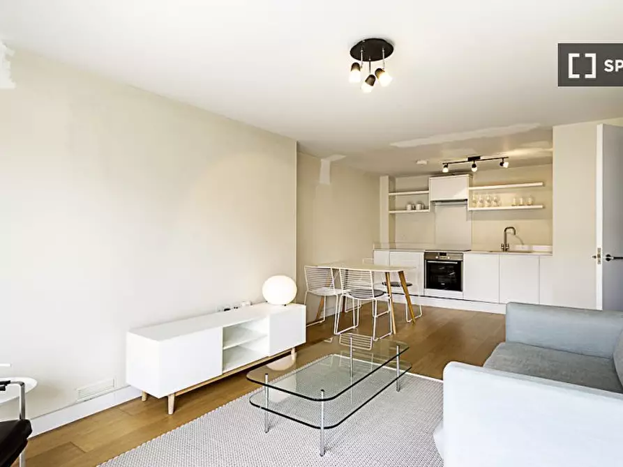 Immagine 4 di Appartamento in affitto  in Flat a 