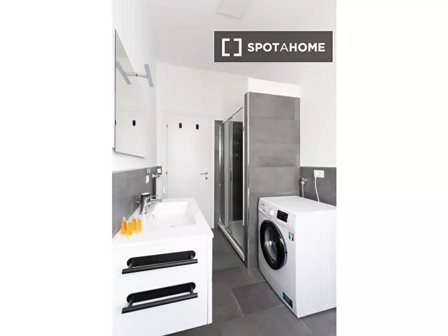 Immagine 6 di Appartamento in affitto  in Via Macedonia a Roma