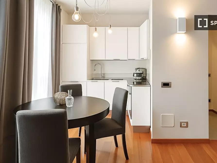 Immagine 5 di Ufficio in affitto  in Via Paolo Lomazzo a Milano