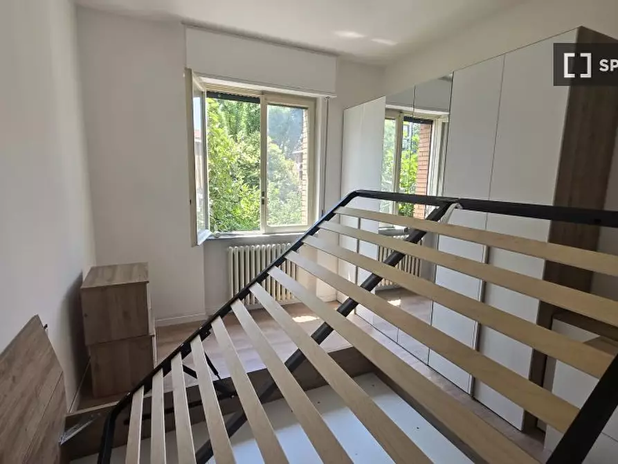 Immagine 1 di Camera condivisa in affitto  in Via Alessandro Litta Modignani a Milano