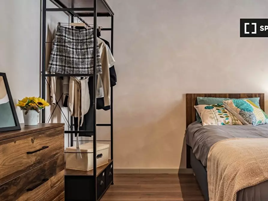 Immagine 1 di Camera condivisa in affitto  in Via Paganini a Rovereto