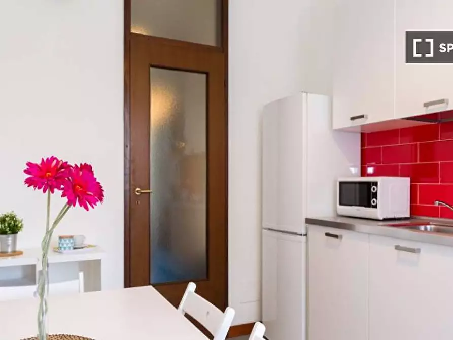 Immagine 11 di Camera condivisa in affitto  in Via Renato Serra a Milano