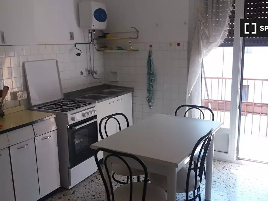 Immagine 4 di Camera condivisa in affitto  in via Antonio da Trento a Trento