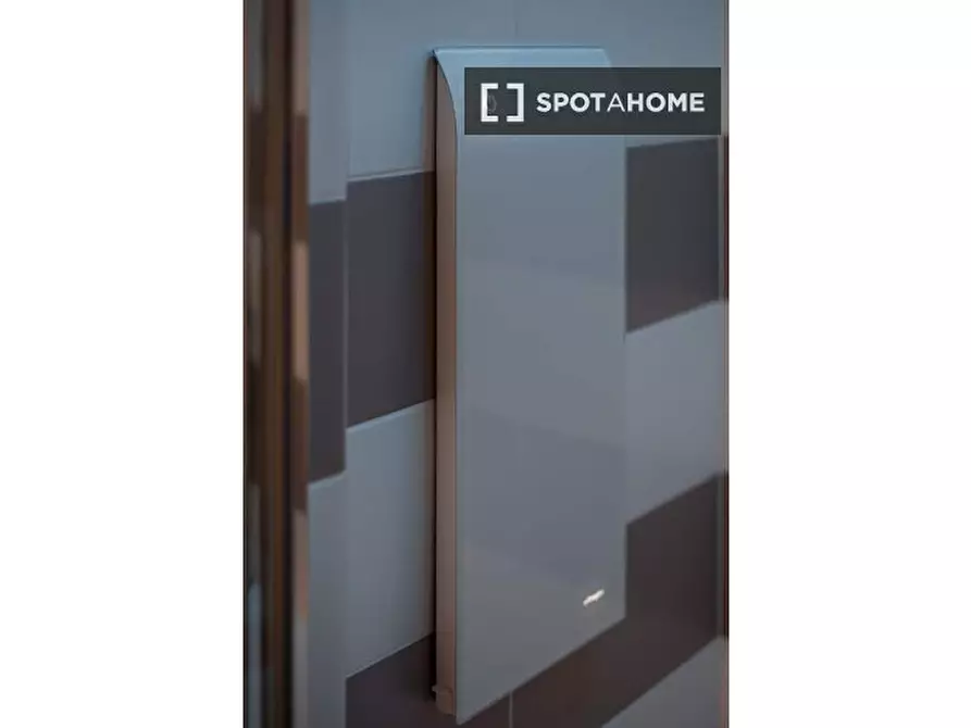 Immagine 14 di Appartamento in affitto  in Via Luigi Galvani a Milano