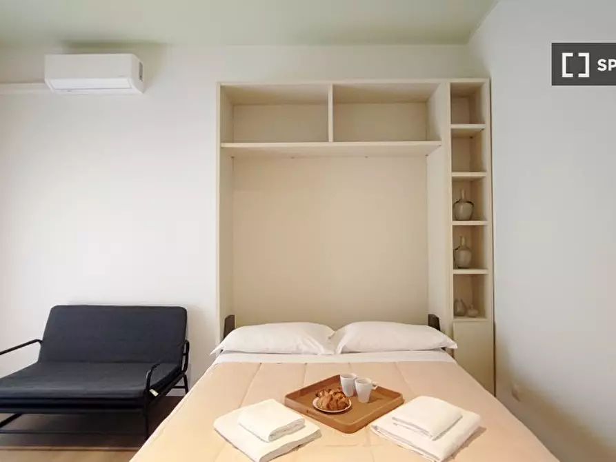 Immagine 15 di Ufficio in affitto  in Via Monte S. Genesio a Milano