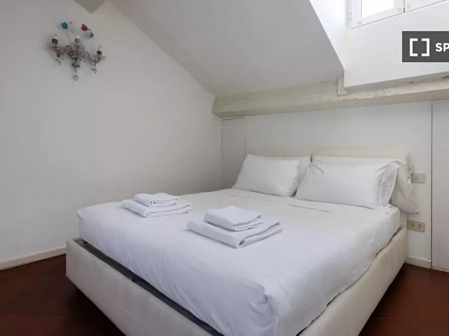 Immagine 12 di Appartamento in affitto  in Via Vigevano a Milano