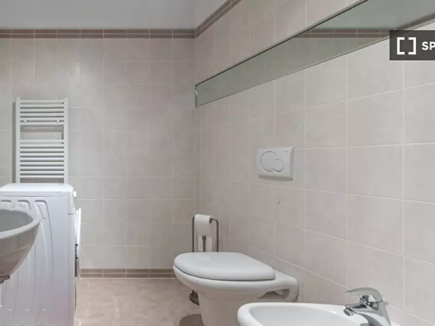 Immagine 3 di Appartamento in affitto  in Via Andrea Costa a Bologna