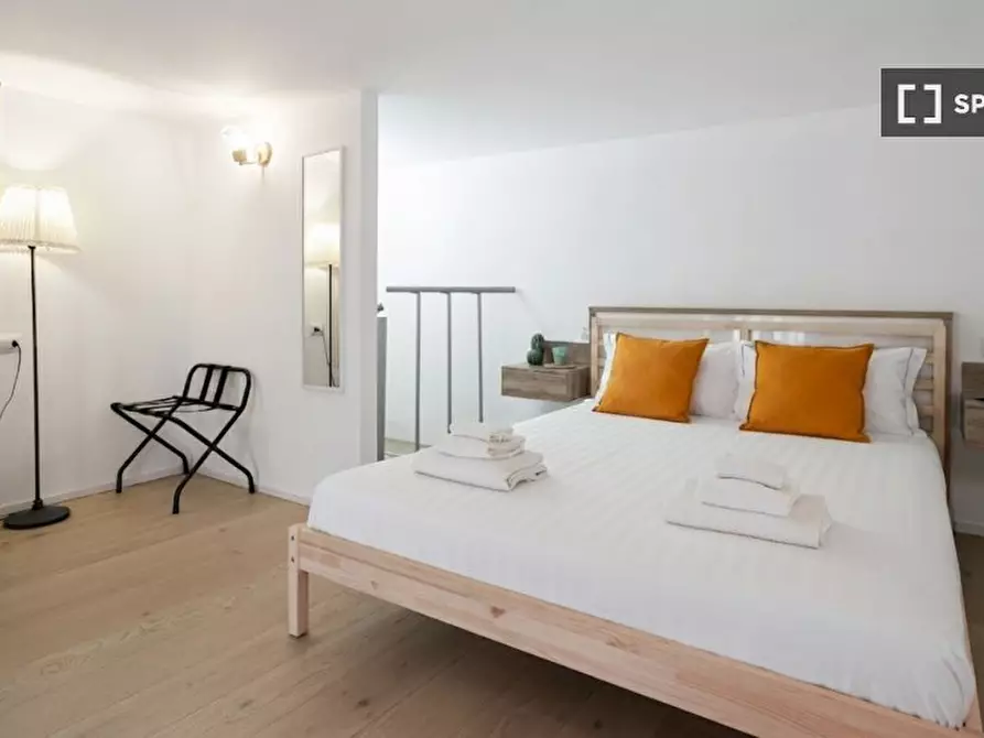 Immagine 13 di Appartamento in affitto  in Via A Pergola a Milano