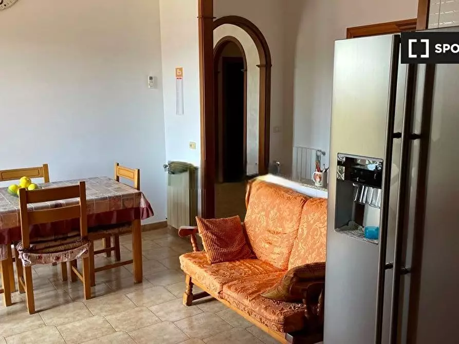Immagine 1 di Appartamento in affitto  in Via Avola a Roma
