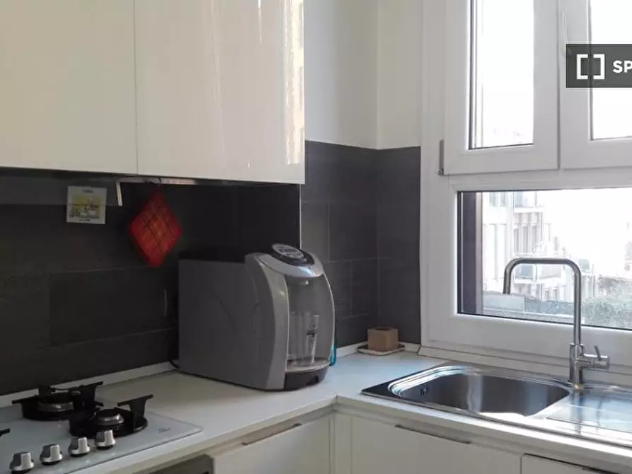 Immagine 3 di Appartamento in affitto  in Via Tonale a Milano