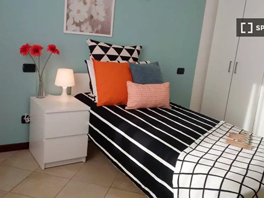 Immagine 3 di Camera condivisa in affitto  in Cesare Battisti a Brescia