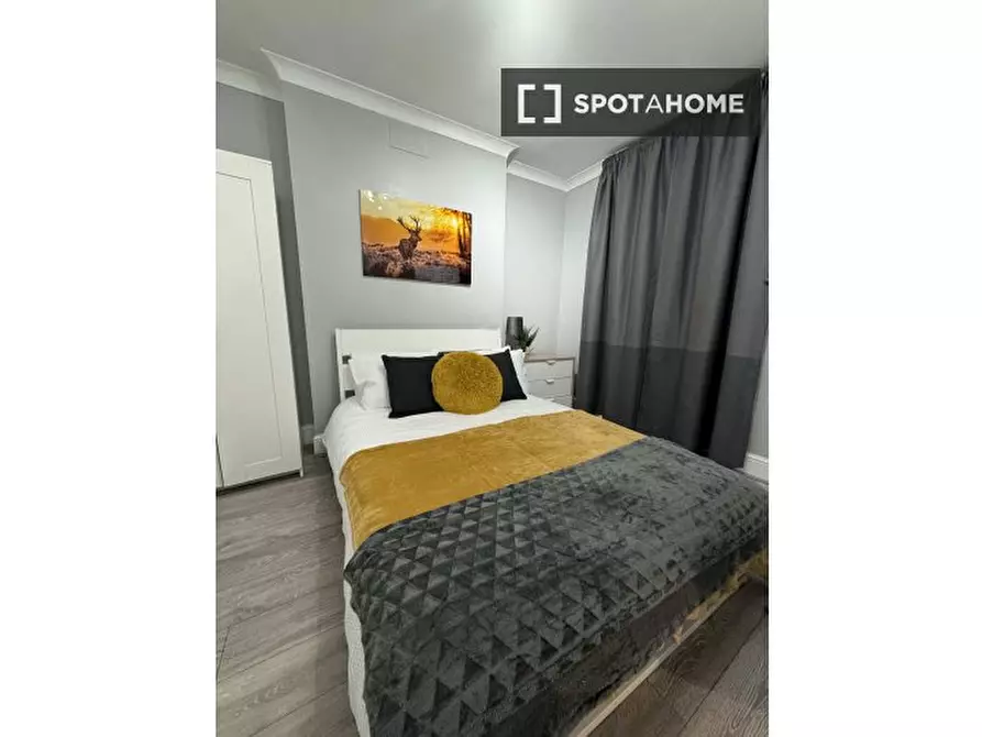 Immagine 18 di Appartamento in affitto  in Milkwood Rd a Camberwell
