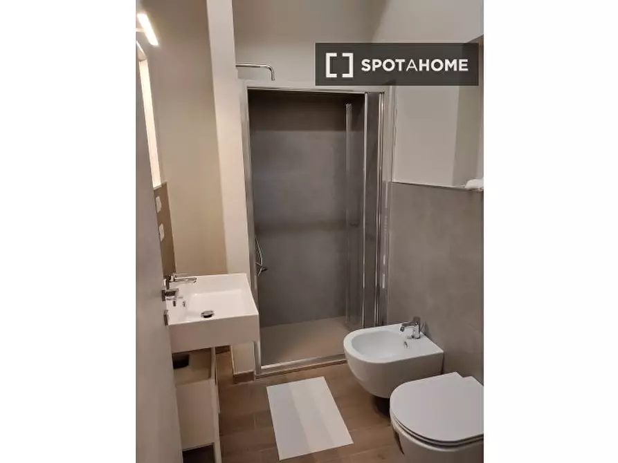 Immagine 6 di Appartamento in affitto  in Via Tortona a Milano