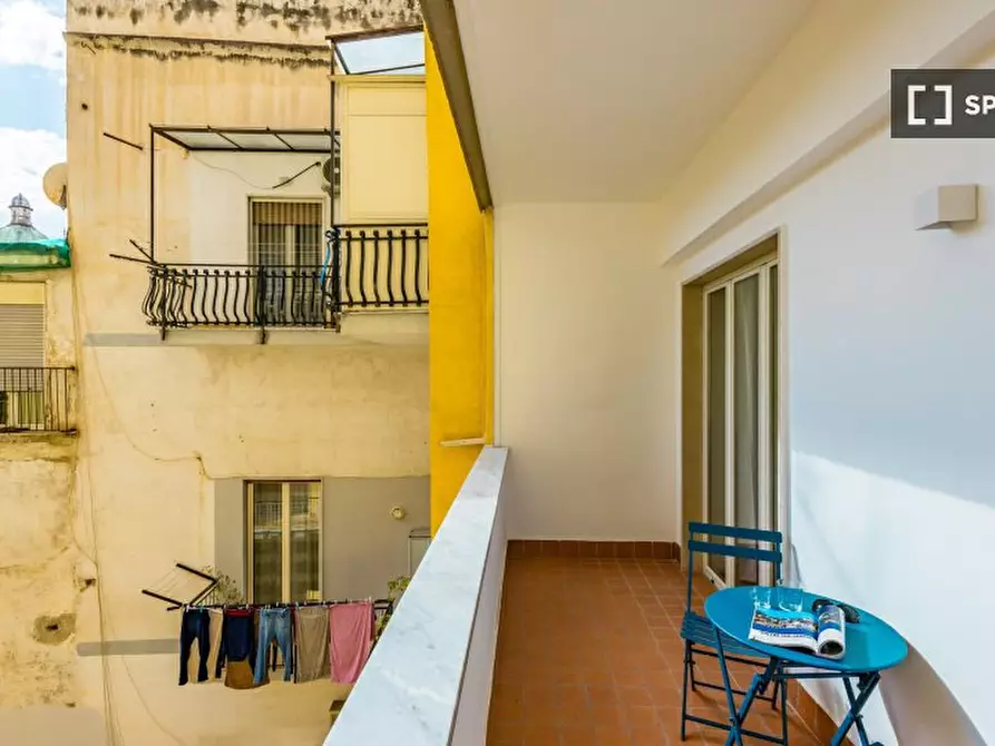 Immagine 2 di Appartamento in affitto  in Via Nardones a Napoli