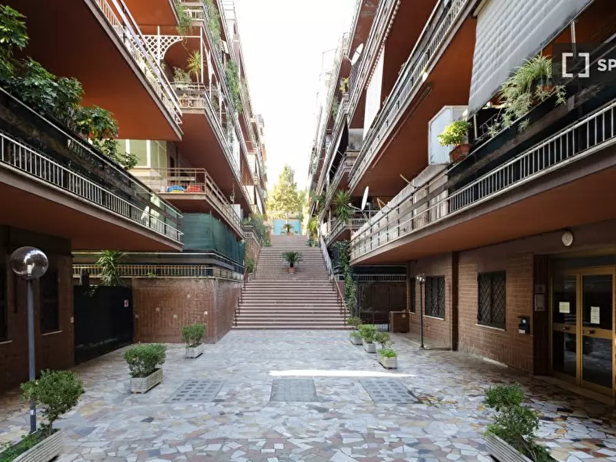 Immagine 5 di Appartamento in affitto  in Via dei Monti di Primavalle a Roma