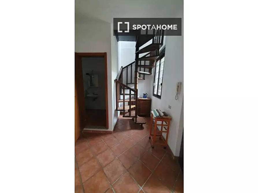 Immagine 6 di Camera condivisa in affitto  in Via S. Biagio a Paderno Dugnano