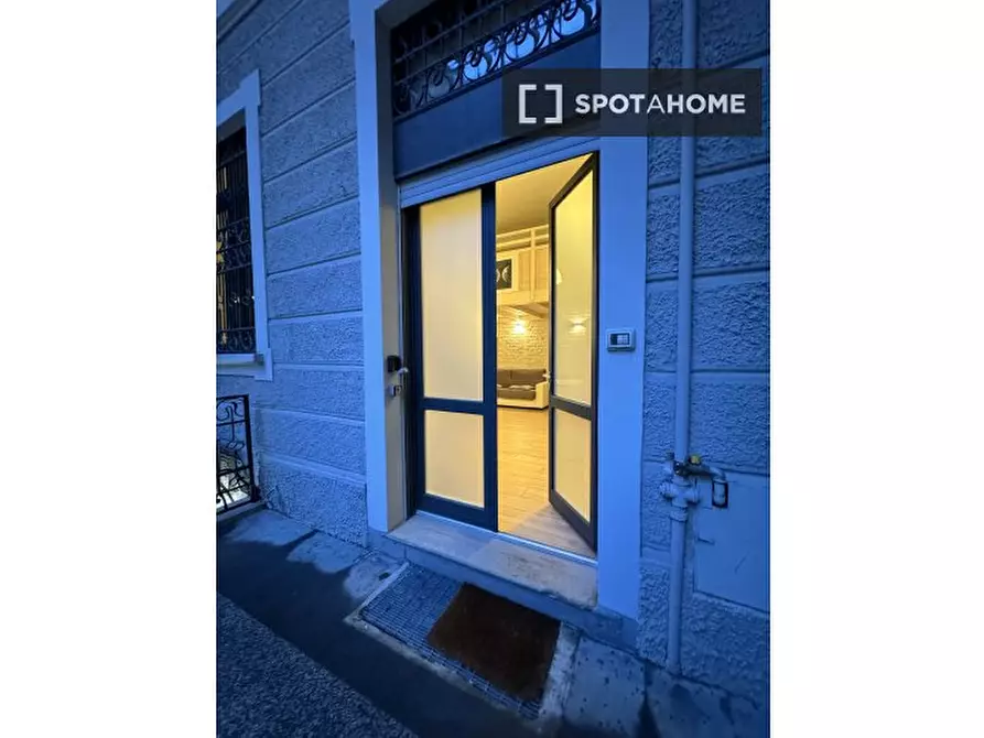 Immagine 2 di Ufficio in affitto  in Via Garigliano a Milano