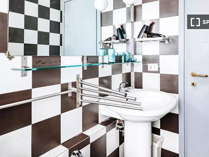 Immagine 13 di Appartamento in affitto  in Via Carlo Farini a Milano