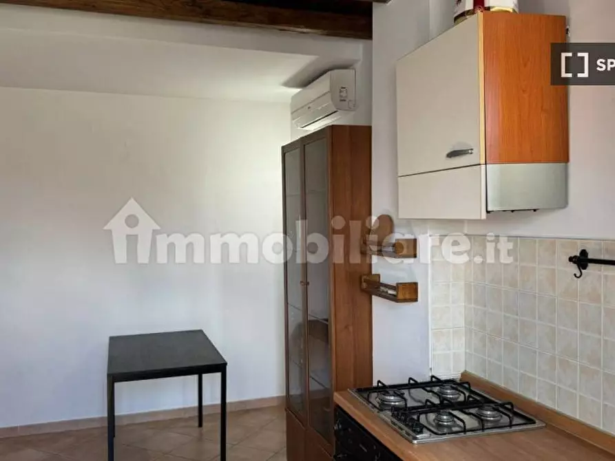 Immagine 18 di Appartamento in affitto  in Via Renato Salvatori a Roma