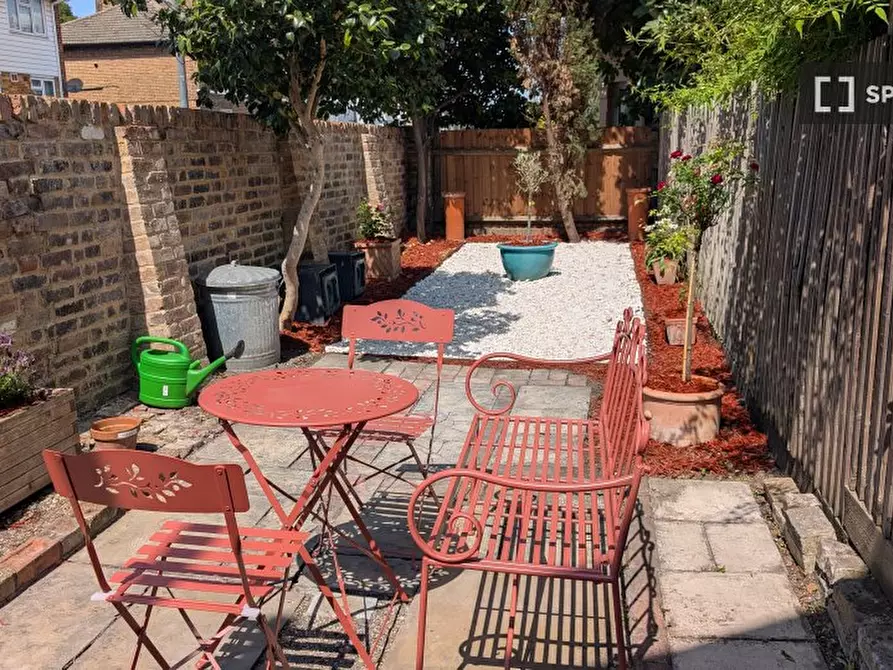 Immagine 16 di Appartamento in affitto  in Hillreach a Eltham