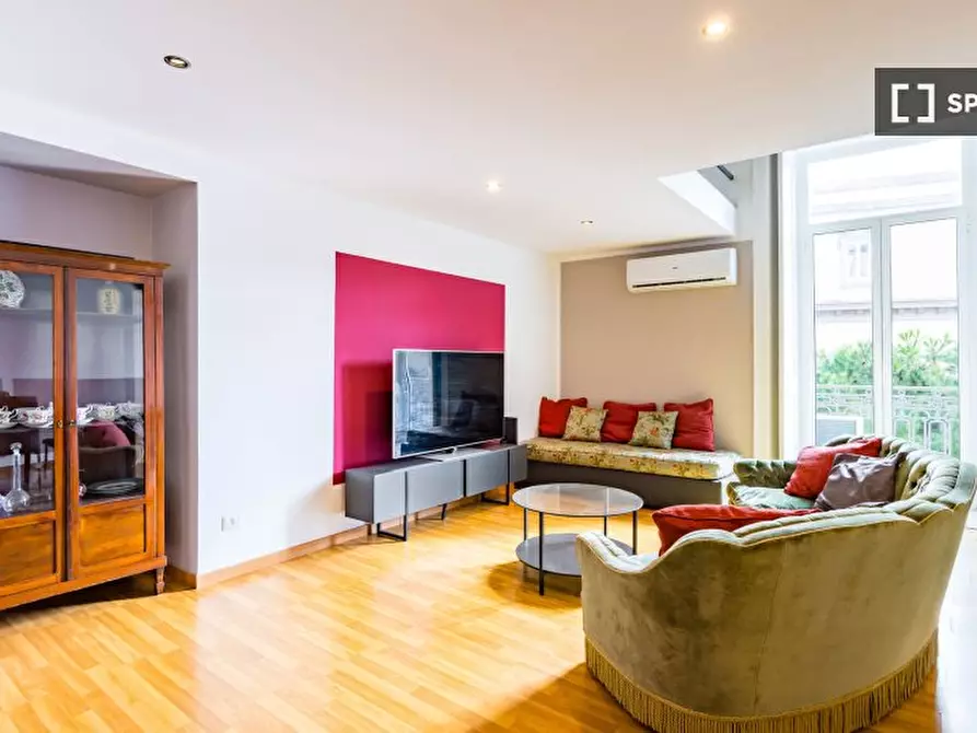 Immagine 3 di Appartamento in affitto  in Corso Vittorio Emanuele a Napoli