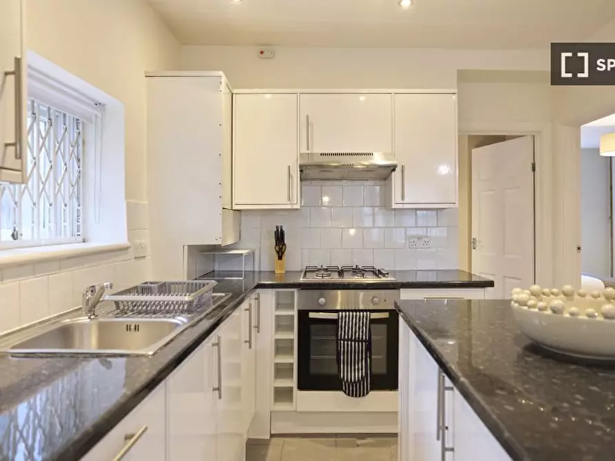 Immagine 9 di Appartamento in affitto  in Tufnell Park Road a Islington