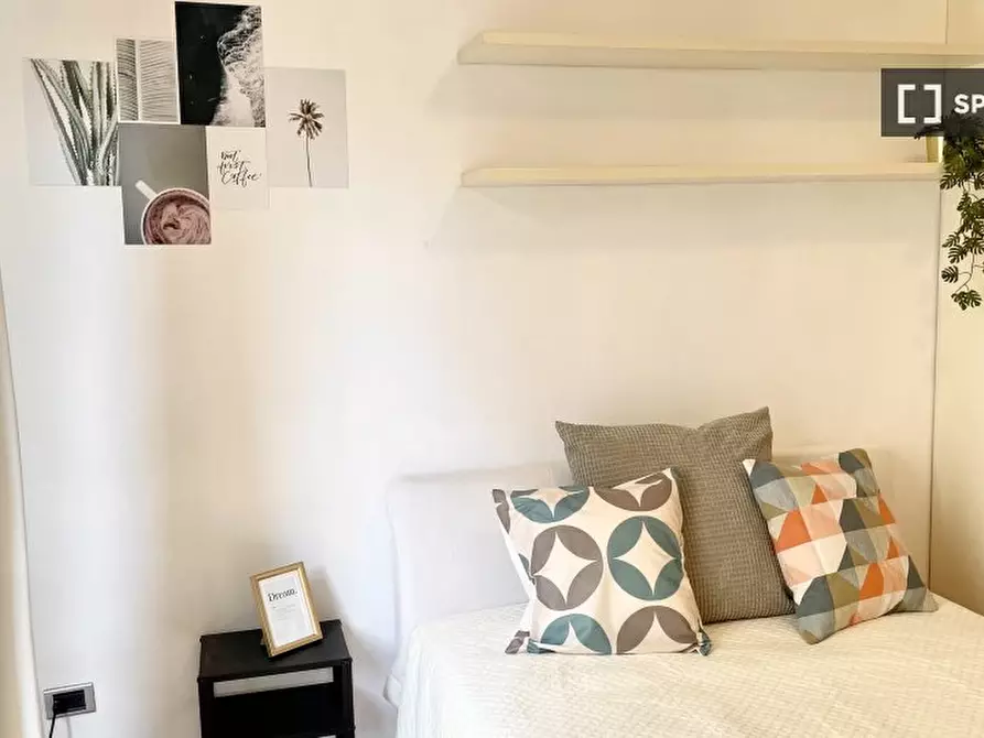 Immagine 2 di Camera condivisa in affitto  in Gustavo Modena a Firenze