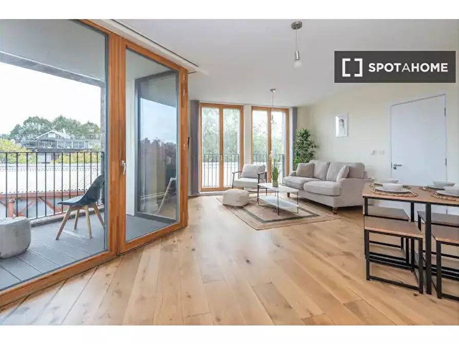 Immagine 2 di Appartamento in affitto  in Lockton St a Kensington