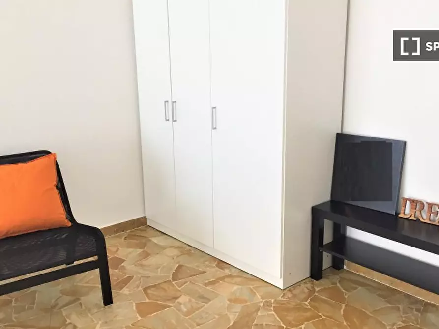 Immagine 4 di Camera condivisa in affitto  in VIA Q. SELLA (3) a Firenze