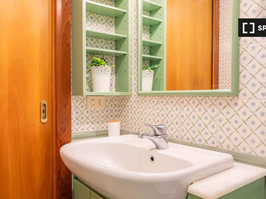 Immagine 17 di Camera condivisa in affitto  in Via Giovanni Battista Morgagni a Milano