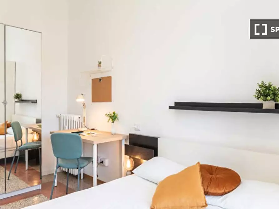 Immagine 3 di Camera condivisa in affitto  in Via Alfonso Corti a Milano