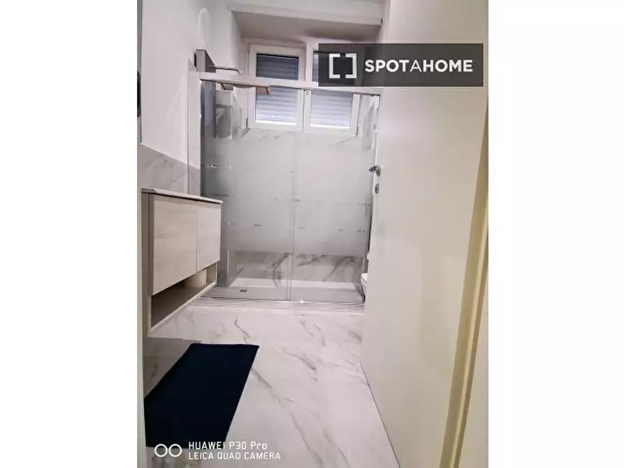 Immagine 6 di Appartamento in affitto  in Via di Villa Patrizi a Roma