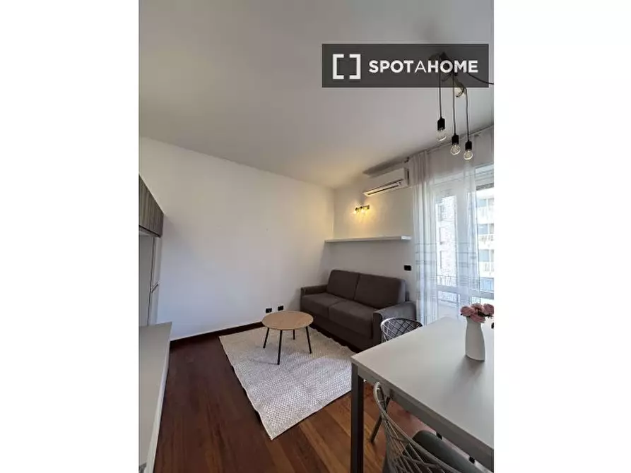 Immagine 3 di Appartamento in affitto  in Via Leone Tolstoi a Milano