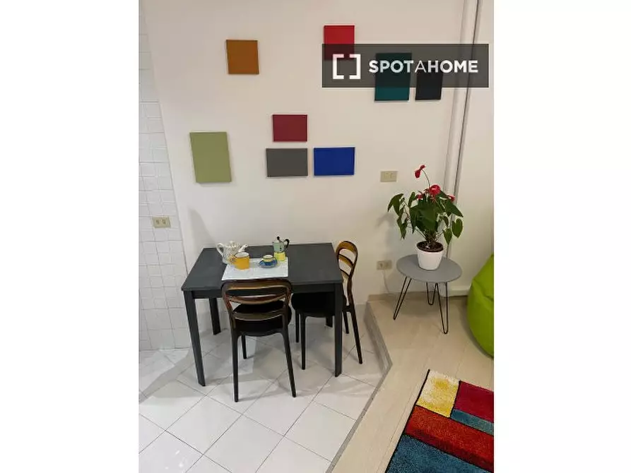 Immagine 2 di Ufficio in affitto  in Via Australia a Roma