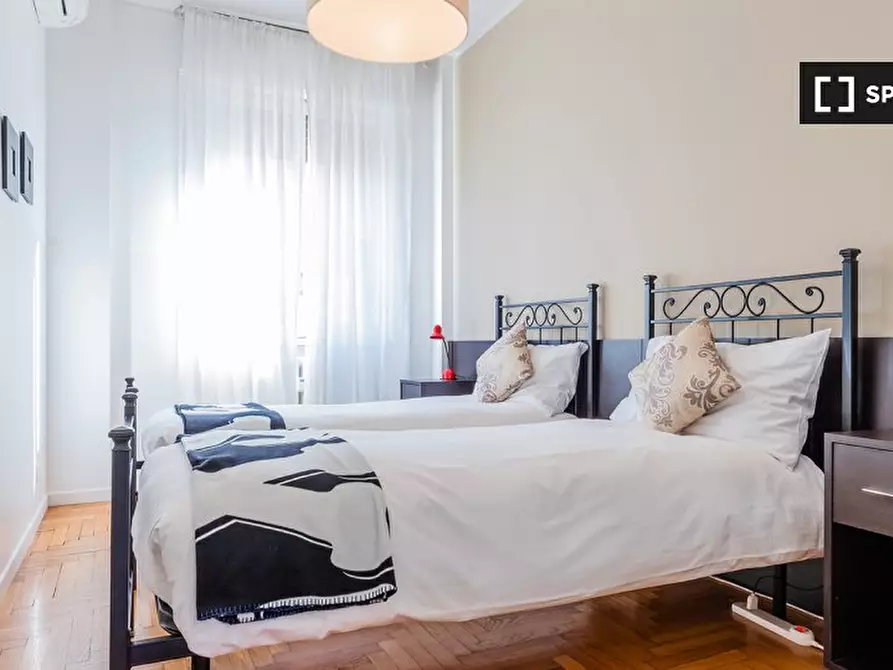 Immagine 19 di Appartamento in affitto  in Via Benedetto Marcello a Milano